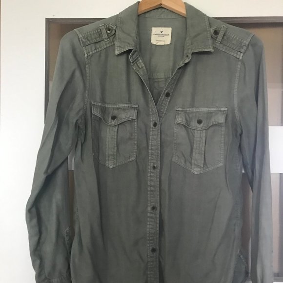 American Eagle boyfriend fit blouse - Picture 1 of 2